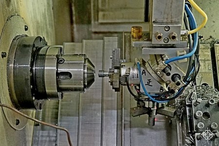 CNC lathe tool change